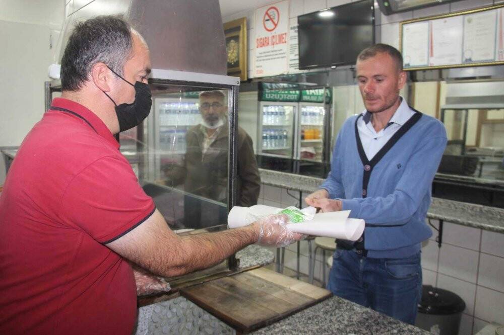 Yarım asırdır aynı tostu yapıyor