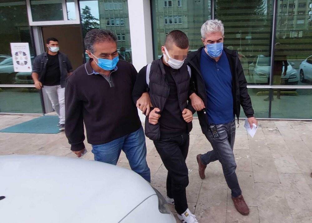 Bıçaklı cinayet zanlısı 16 yaşındaki çocuk tutuklandı