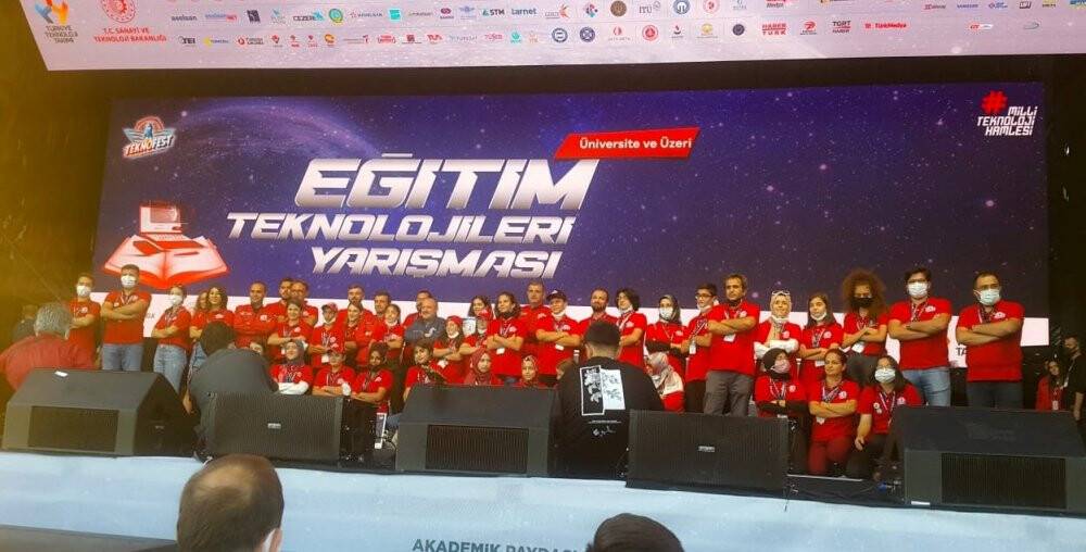Bilim Kurtları TEKNOFEST’ten birincilikle döndü
