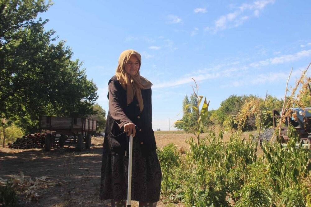 107 yaşındaki asırlık nine her işini kendi görüyor