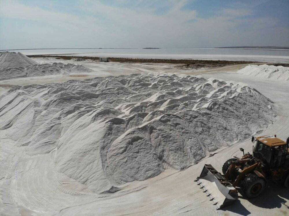 Tuz Gölü’nde hasat devam ediyor