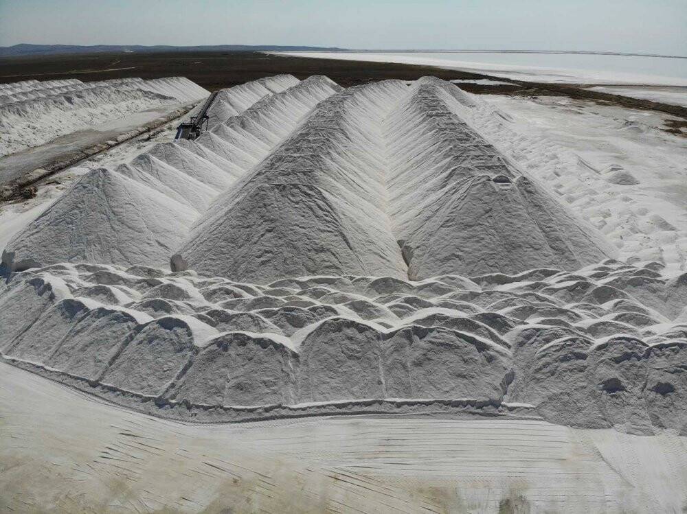 Tuz Gölü’nde hasat devam ediyor