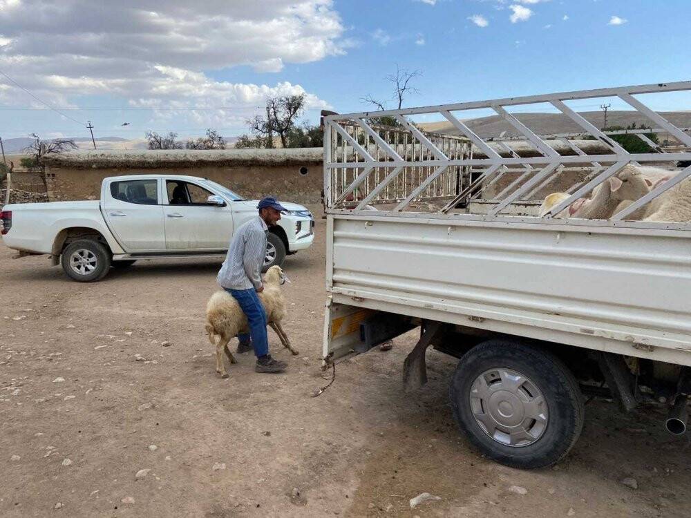 Yunak’tan Gündoğmuş’a yardım eli