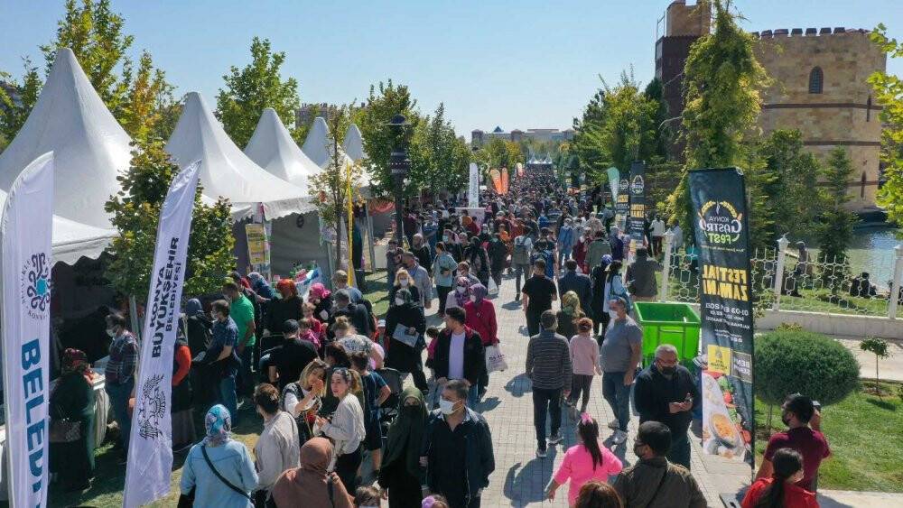 Konya GastroFest on binlerce lezzet tutkununu ağırladı