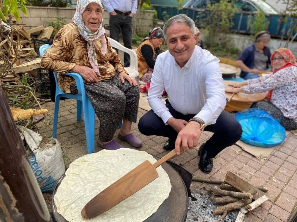 Mahalleli kadınlar kış hazırlığı yapıyor