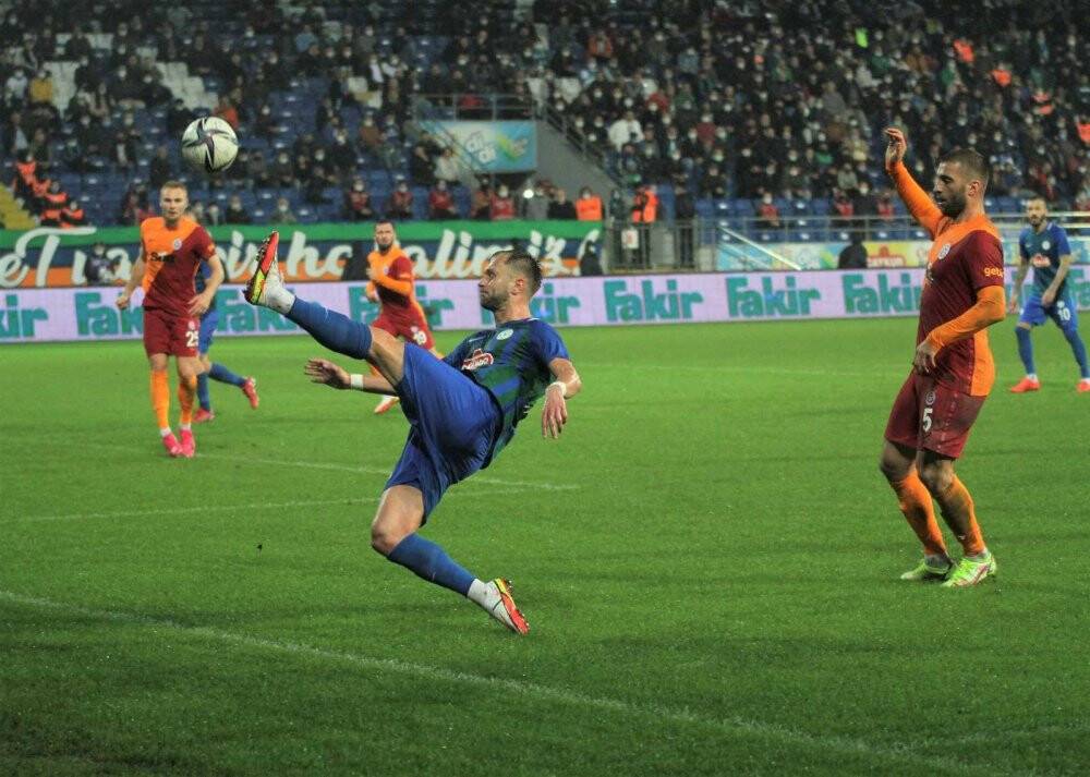 Süper Lig: Çaykur Rizespor: 2 - Galatasaray: 3 (Maç sonucu)