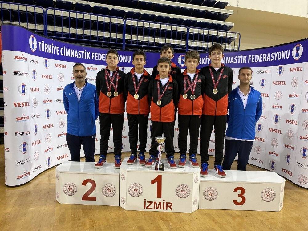 Karatay’dan Trampolin Cimnastik Türkiye Şampiyonasında büyük başarı