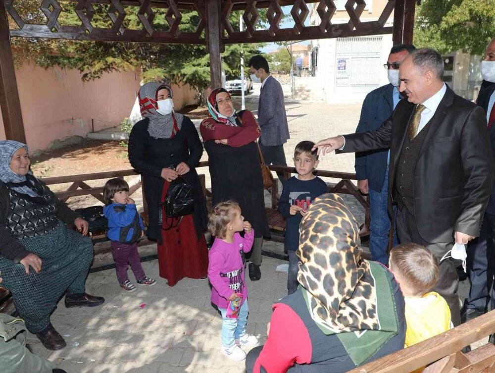 Vali Özkan Akören’de kamu hizmetlerini inceledi