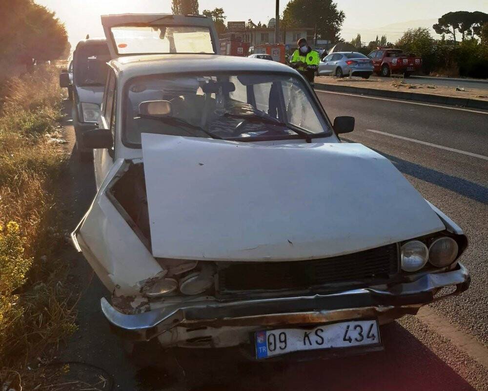 Anne ve oğlu trafik kazasında hayatını kaybetti