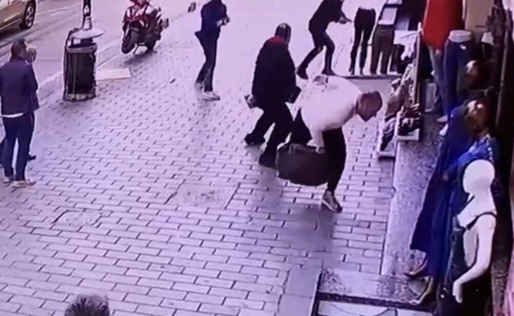 Fatih’te 3 milyon dolarlık gasp girişimi kamerada