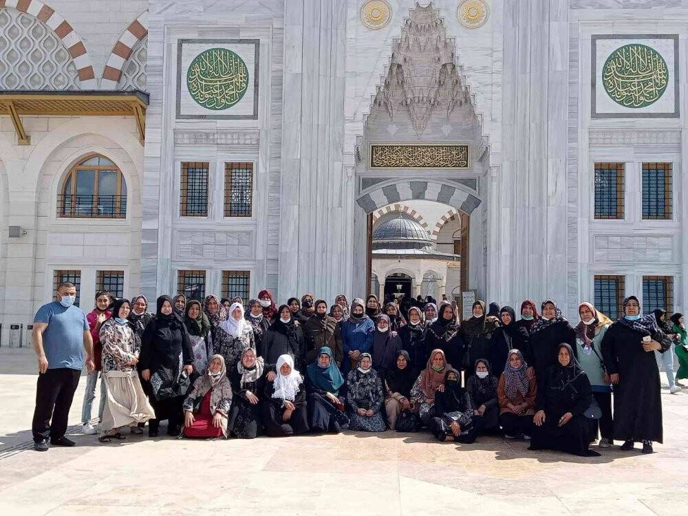 Karatay Belediyesinin kültür gezileri sürüyor