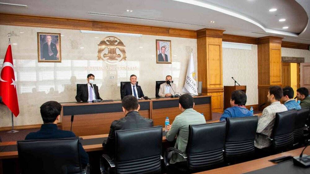 Rektör Aksoy: Biz istiyoruz ki Türk dünyası aynı anda gelişsin, güçlensin ve ayağa kalksın