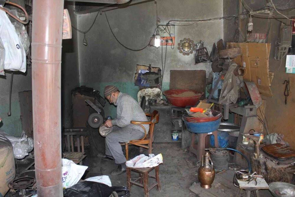 81 vilayetten gelen bakırlar, 81 yaşındaki delikanlıya emanet