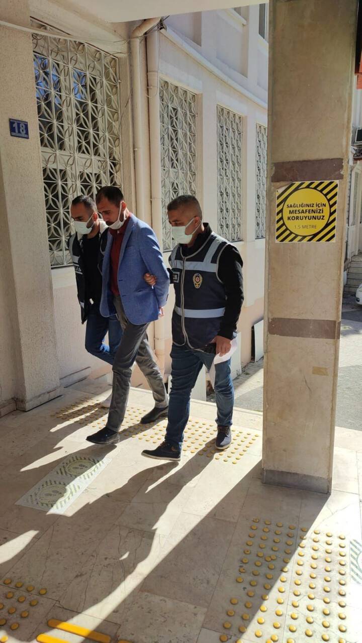 Konya'da sahte kimlikli şahısta uyuşturucu hap ele geçirildi