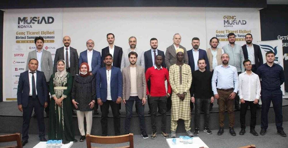 “Genç Ticaret Elçileri” ödüllerini aldı