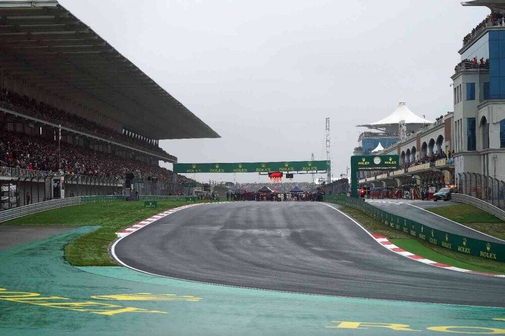 İstanbul’da zafer Mercedes pilotu Valtteri Bottas’ın