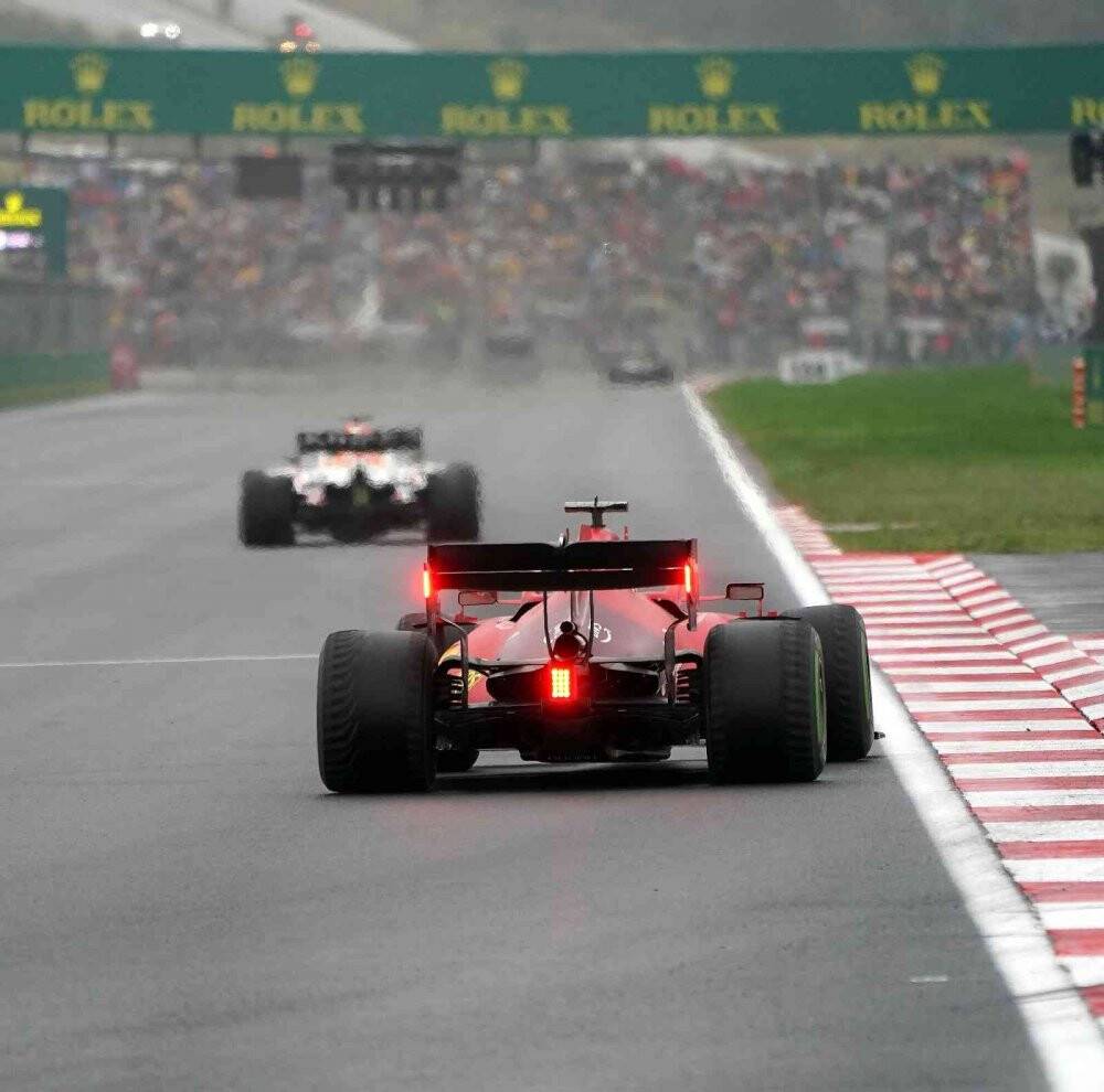 İstanbul’da zafer Mercedes pilotu Valtteri Bottas’ın