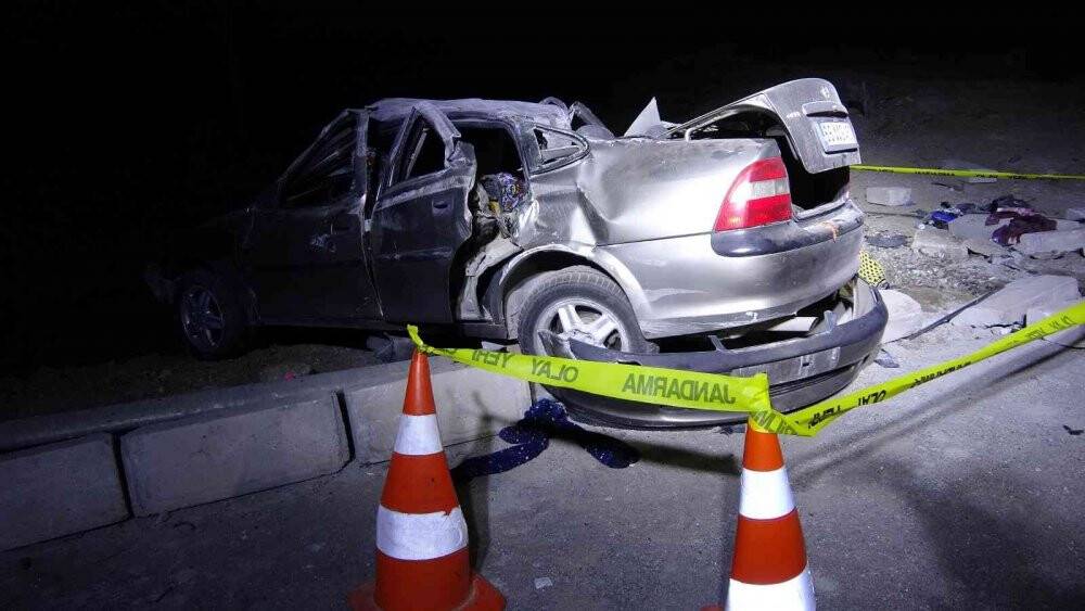 Yozgat’ta iki otomobil çarpıştı: 1 ölü, 6 yaralı