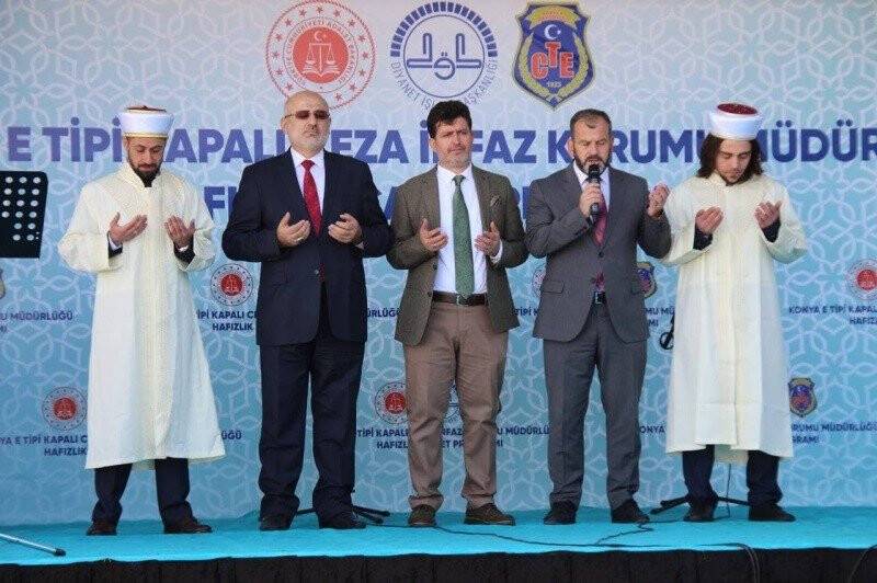 Son 3 yılda 10 bin 929 tutuklu ve hükümlü okuma yazma öğrendi