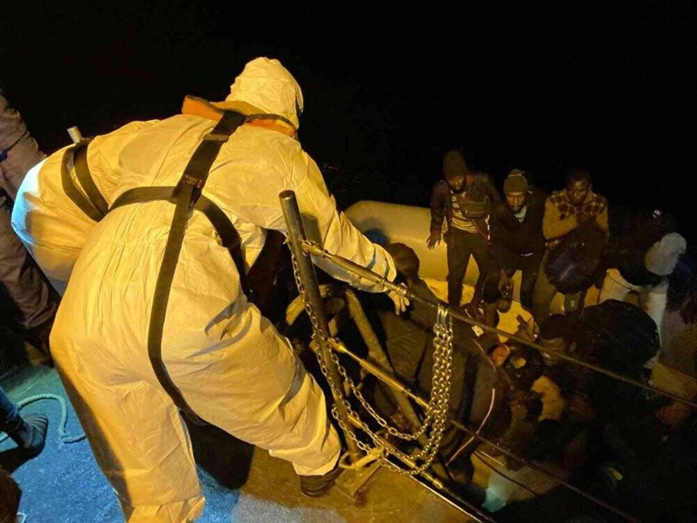 36 düzensiz göçmen kurtarıldı