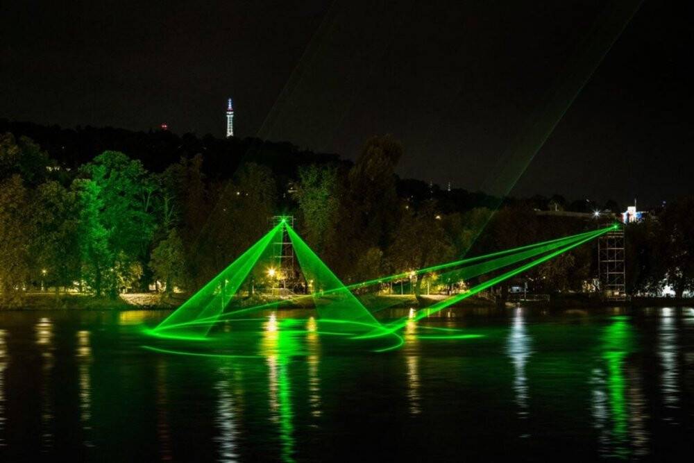 Prag’ın ünlü ışık festivali Signal 2 yıl aranın ardından yeniden başladı