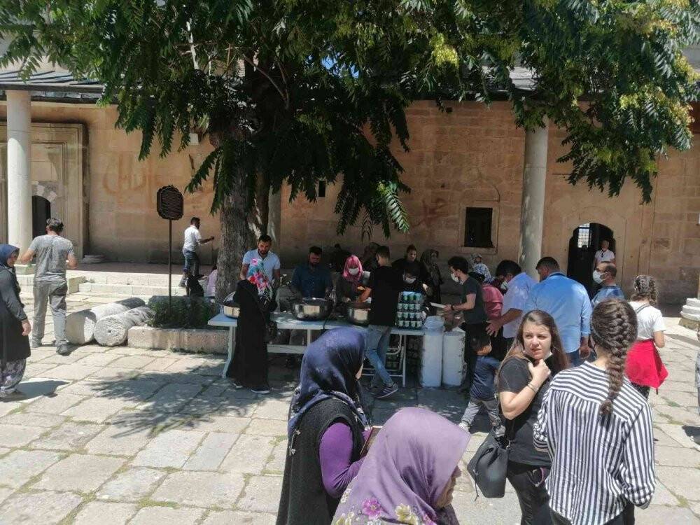 Asırlık gelenek devam ediyor