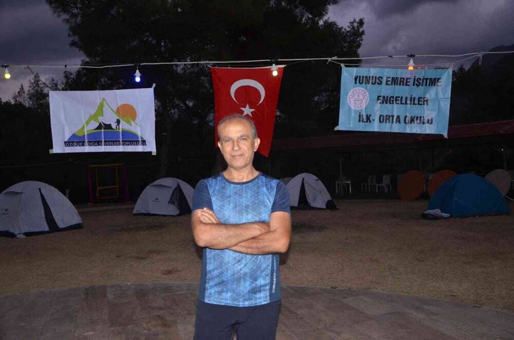 Doğa tutkunları Kozan’da kamp yaptı