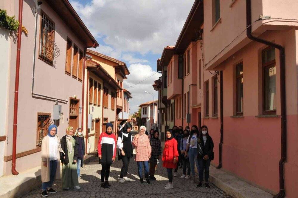 Genç AKSES Akşehir’i tanıtıyor