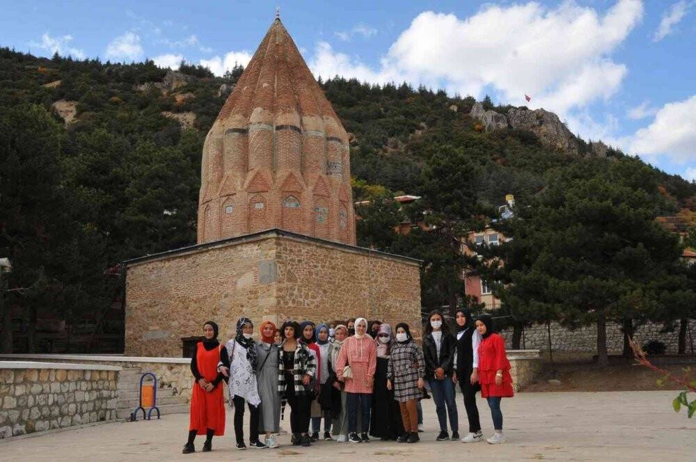 Genç AKSES Akşehir’i tanıtıyor