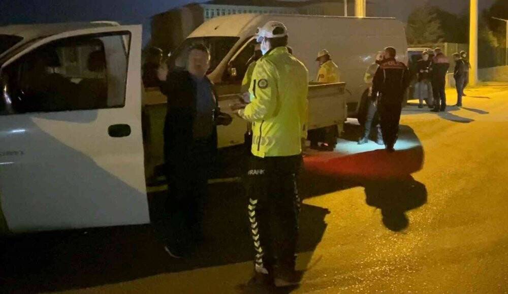 Jandarma Komutanlığı ve Emniyet Müdürlüğü’nden trafik ve asayiş uygulaması