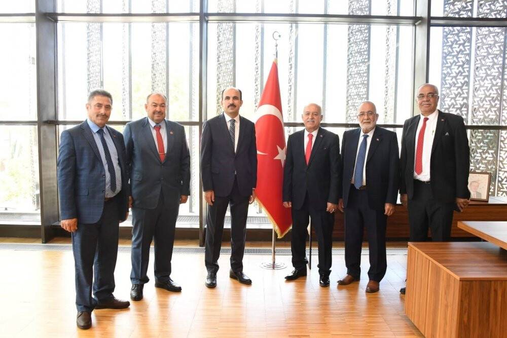 Başkan Altay, muhtar derneklerinin temsilcileriyle bir araya geldi