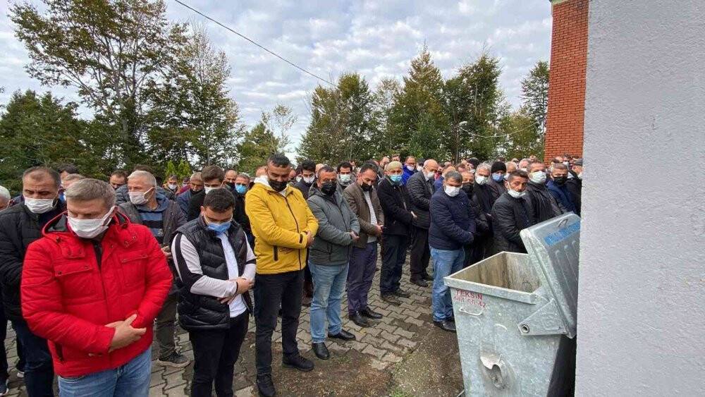 Göçükte ölen işçi son yolculuğuna uğurlandı