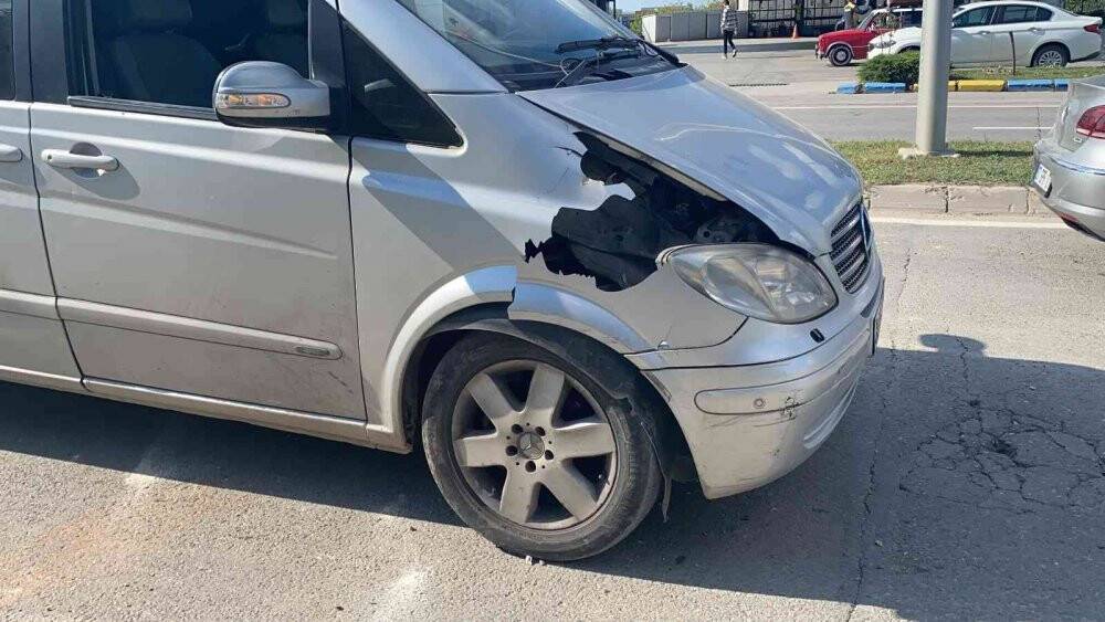 Hafriyat sahasında yapılan kontrollü patlatma,  ortalığı savaş alanına çevirdi