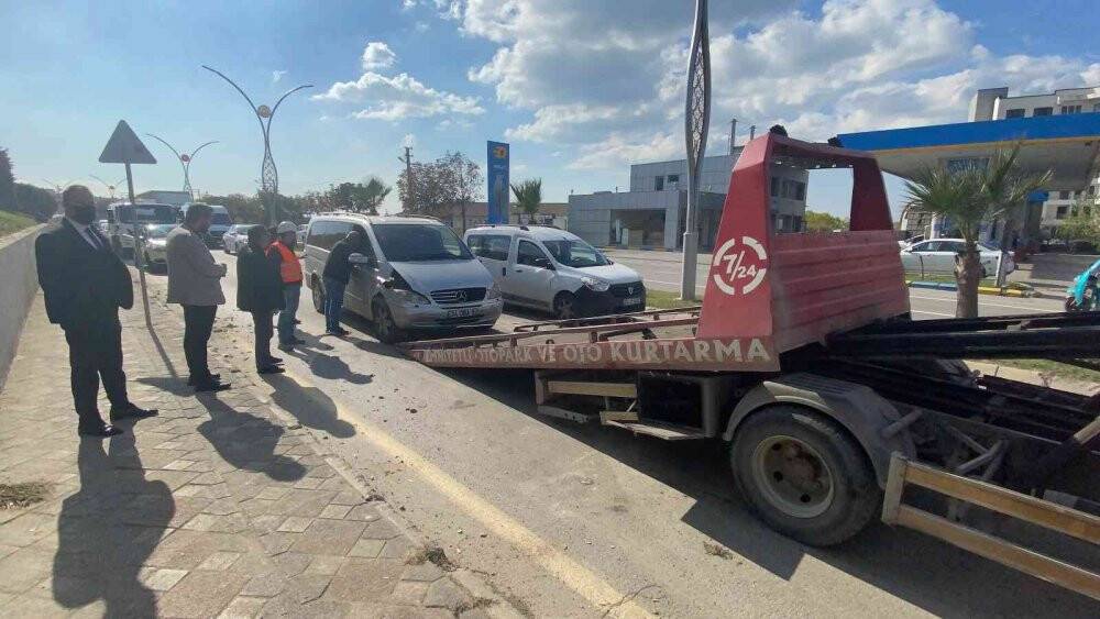 Hafriyat sahasında yapılan kontrollü patlatma,  ortalığı savaş alanına çevirdi