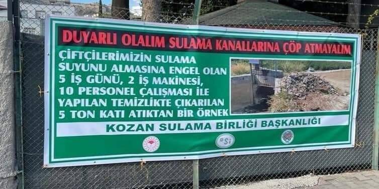 Sulama kanallarından çıkarılan çöpler sergileniyor