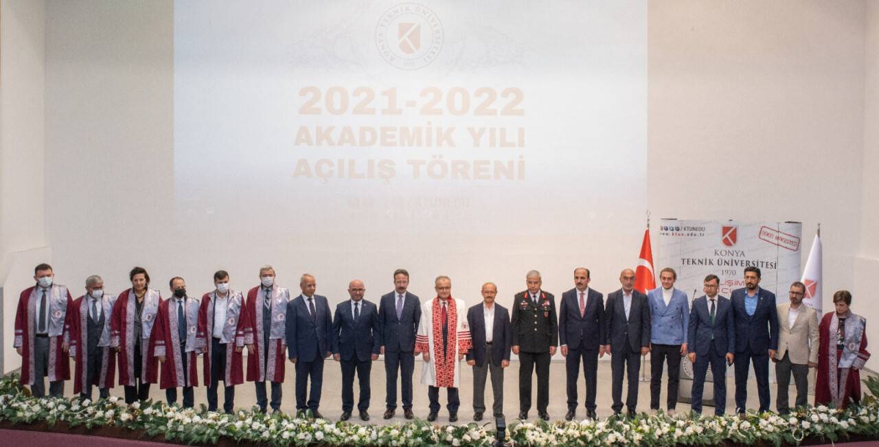 2021-2022-ogretim-yili-acilisi-duzenlenen-torenle-gerceklesti-16.jpeg