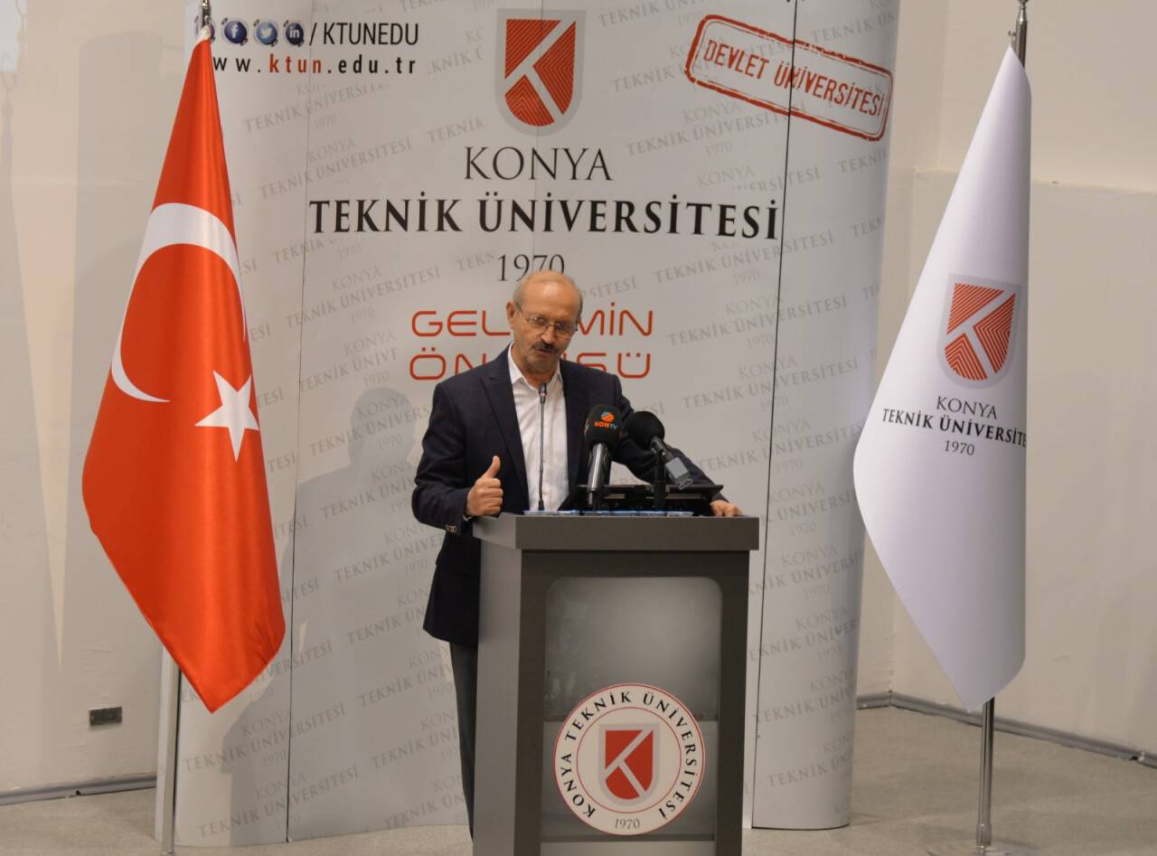 2021-2022-ogretim-yili-acilisi-duzenlenen-torenle-gerceklesti-7.jpeg