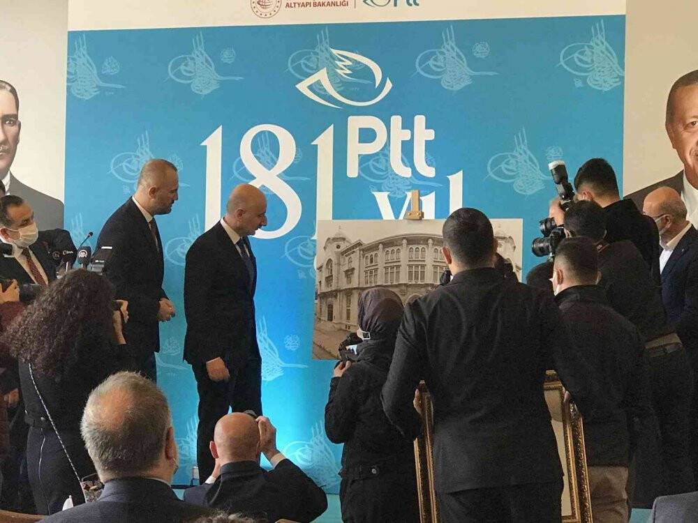 Bakan Karaismailoğlu: PTT her anda milletimizin yanında oldu