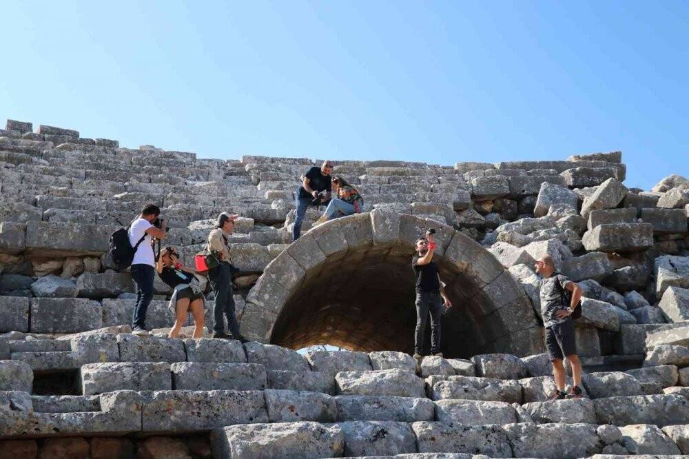 Fotoğraf tutkunları antik kentleri fotoğrafladı