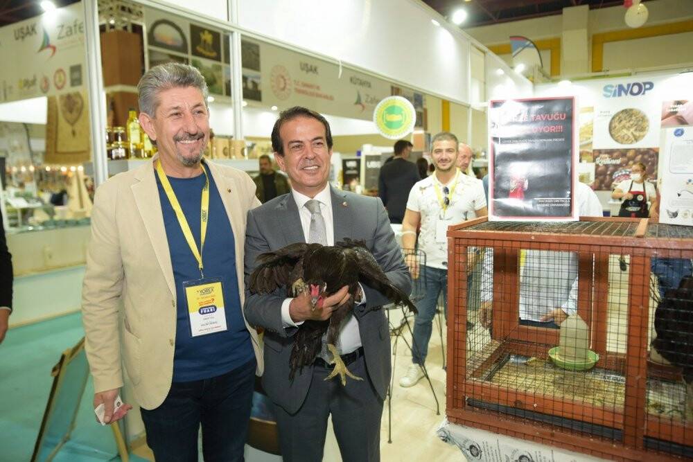 Yetiştirmesi 6 ay sürüyor, tanesi 3 bin 500 liradan alıcı buluyor