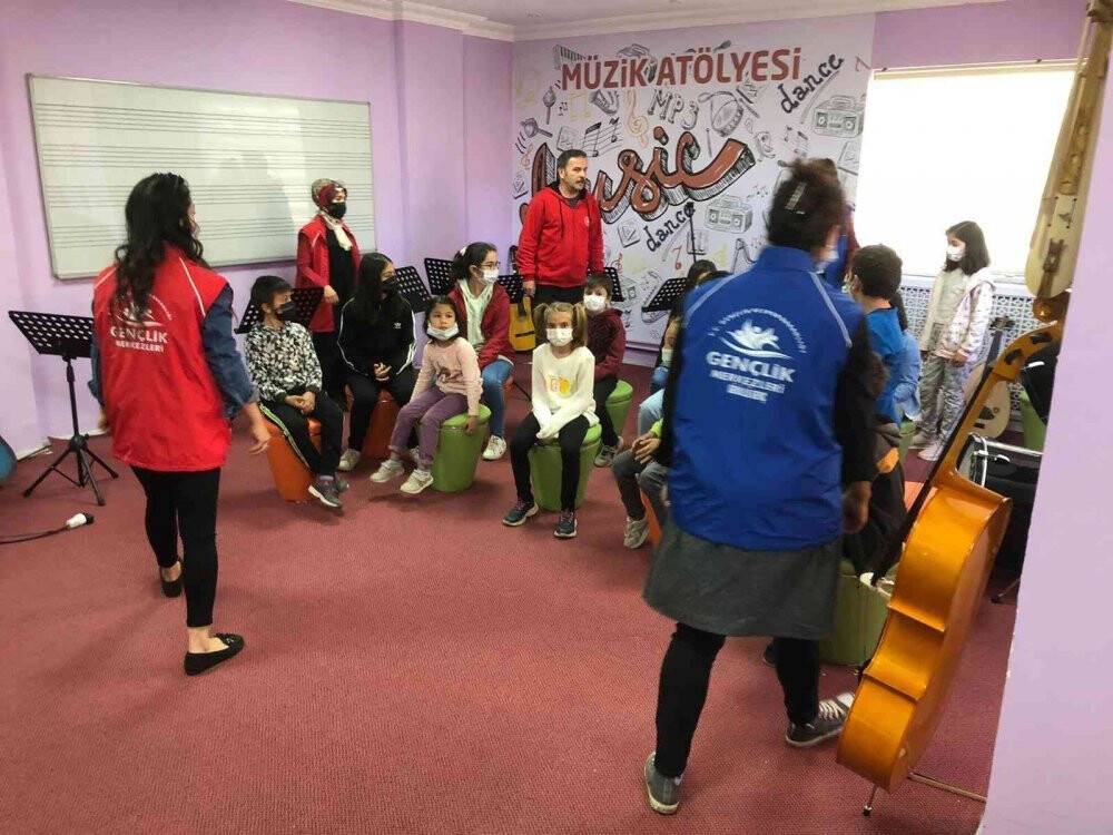 Akademi Hüyük’te kurs mesaisi başladı