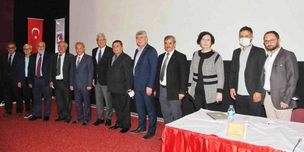 Prof. Dr. Nebi Özdemir, 'Tarihsel şahsiyetin 8 asra aşan bir yaşamı var'