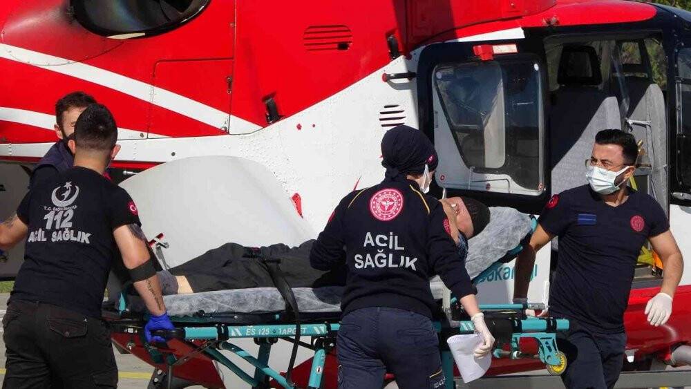 Acil anjiyo olması gereken hasta ambulans helikopterle hastaneye yetiştirildi