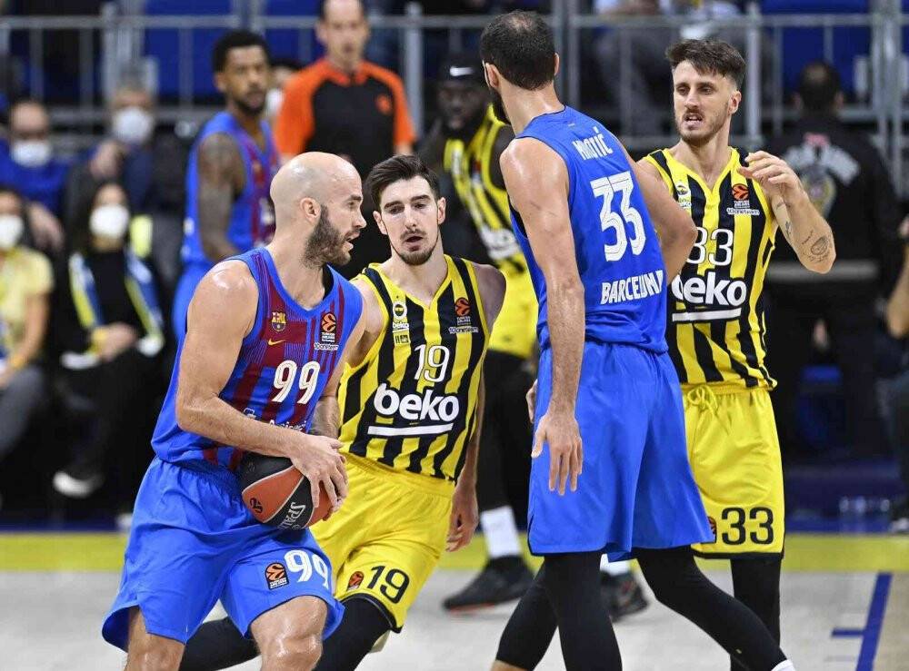 THY EuroLeague: Fenerbahçe: 74 - Barcelona: 76