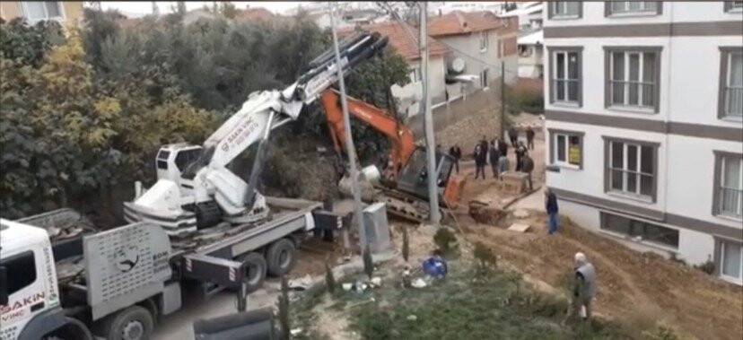 Kepçe kendi kazdığı kuyuya düştü