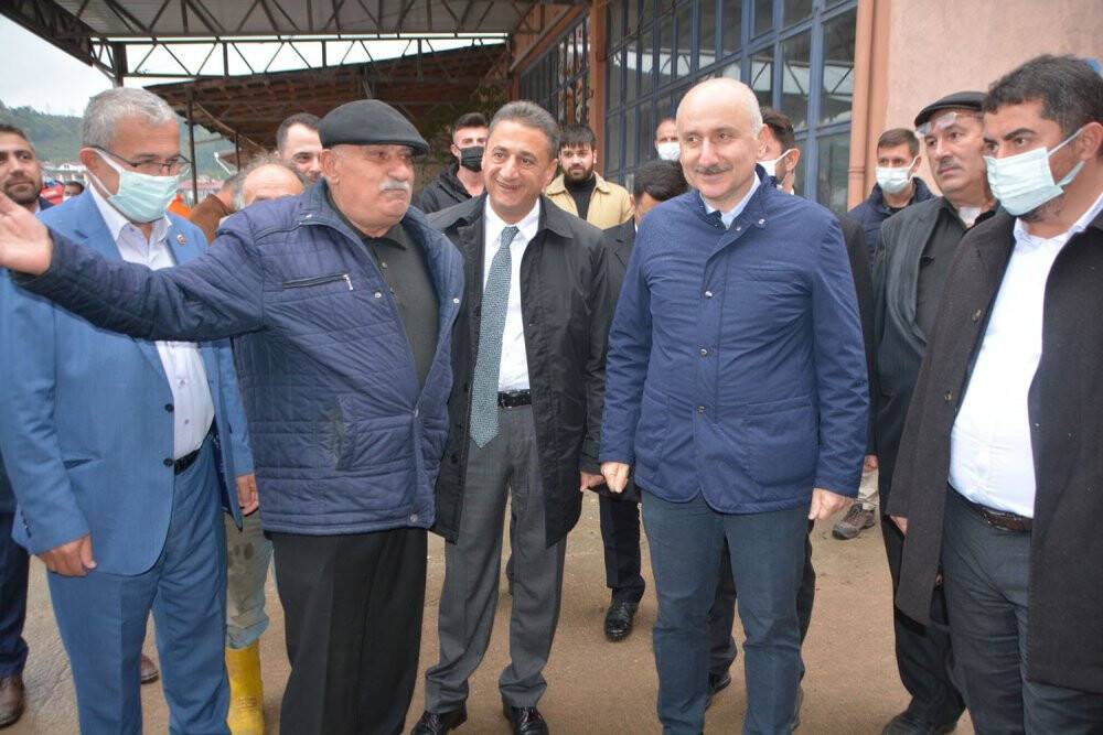 Ulaştırma Bakanı Karaismailoğlu: Devlet ve millet olarak çok büyük işlerin üstesinden geldik