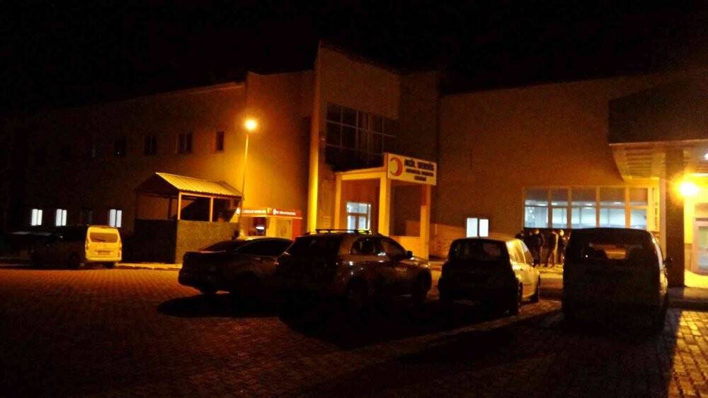 Yüksekova’da askeri araç kaza yaptı: 1 şehit, 2 yaralı