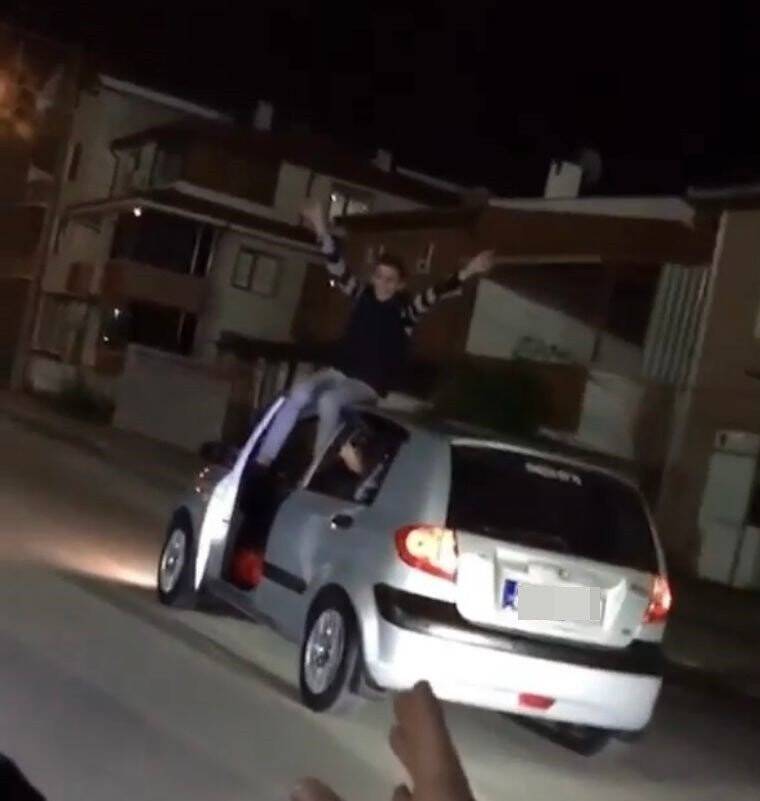 Asker konvoyunda yaptığı ile şaşkına çevirmişti, ehliyetine el konuldu