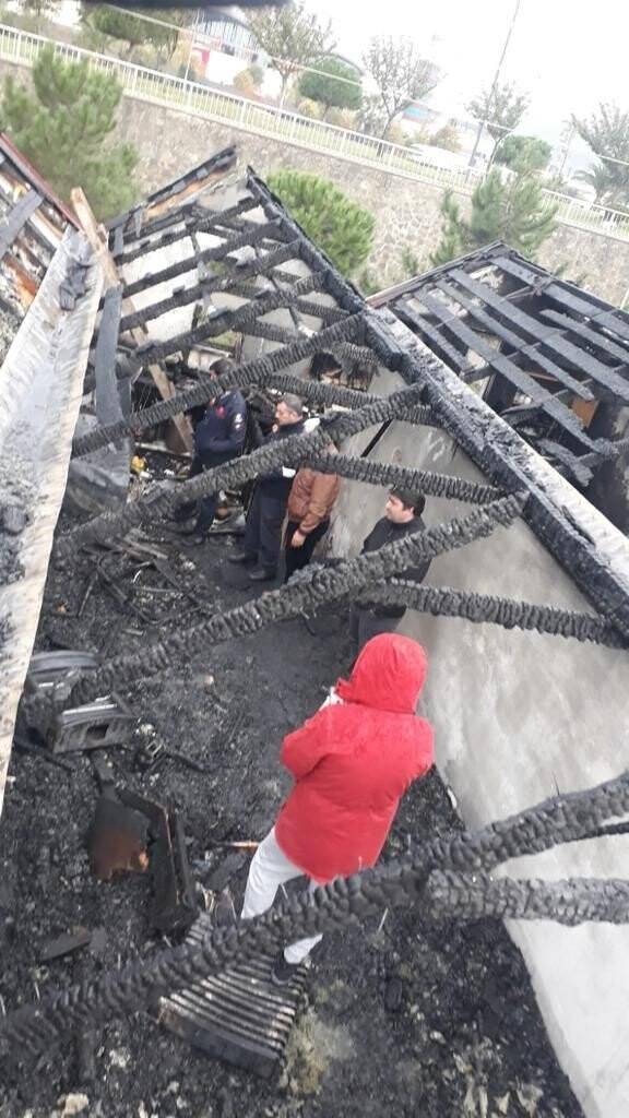 Balıkçı barınaklarında çıkan yangın söndürüldü