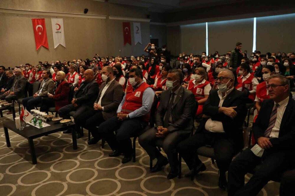 Kerem Kınık: “Her ailenin bir afet planı olacak”